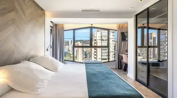 Climia Belroy 4 Superior Hotel
