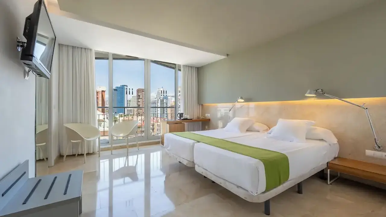 Climia Belroy 4 Superior Hotel