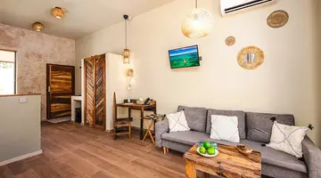 Clove Island Essence & Spa