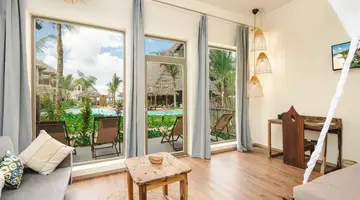 Clove Island Essence & SPA
