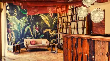 Clove Island Essence & Spa