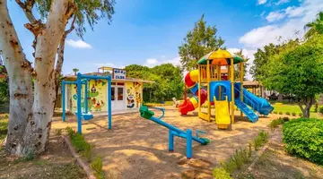Clover Magic Park Beach