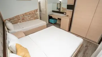 Club Aperion Beach Hotel