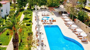 Club Aqua Plaza
