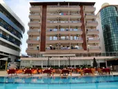 Club Bayar Beach Hotel
