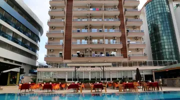 Club Bayar Beach Hotel