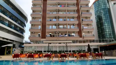 Club Bayar Beach Hotel