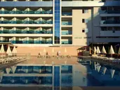 Club Bayar Beach Hotel