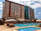 Club Bayar Beach Hotel