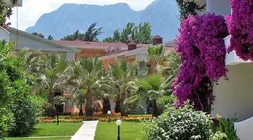 CLUB BORAN MARE BEACH