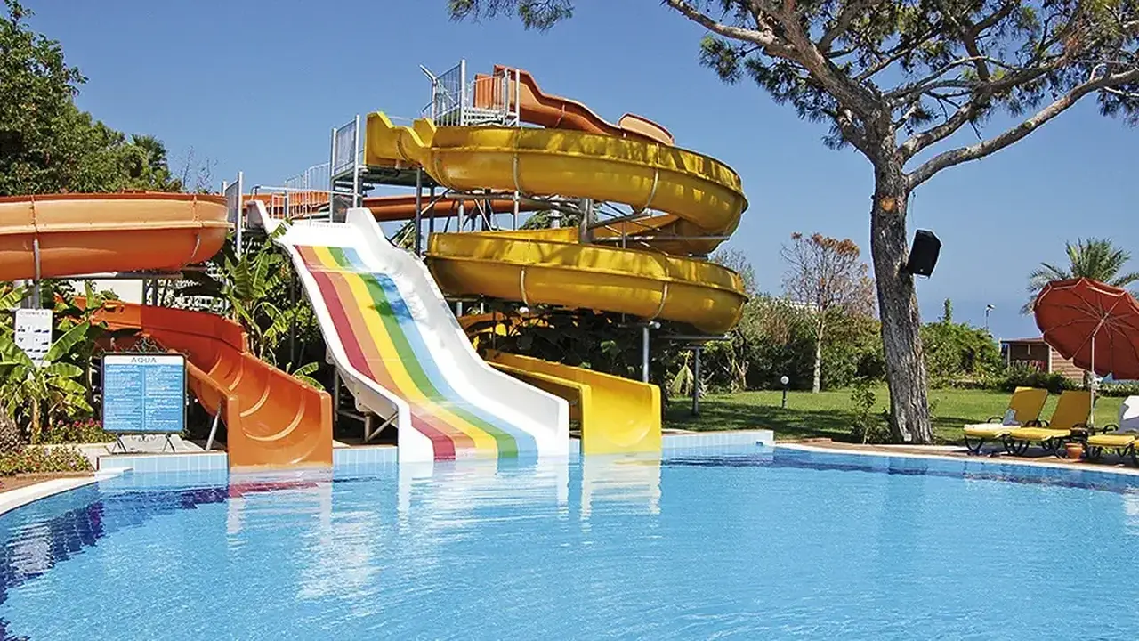 CLUB BORAN MARE BEACH