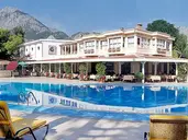 CLUB BORAN MARE BEACH