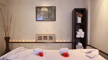 CLUB CACTUS PARADISE HOTEL