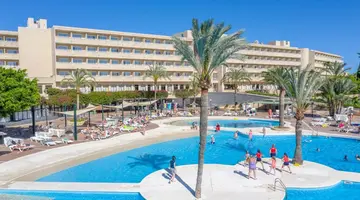 Club Cala Romani