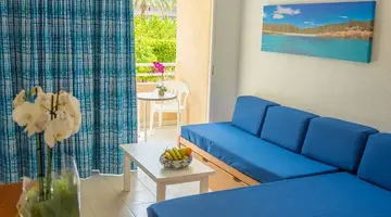 CLUB CALA ROMANI