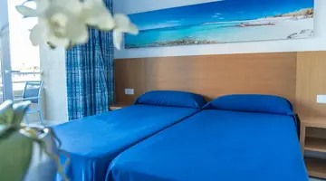 Club Cala Romani