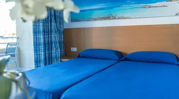 Club Cala Romani