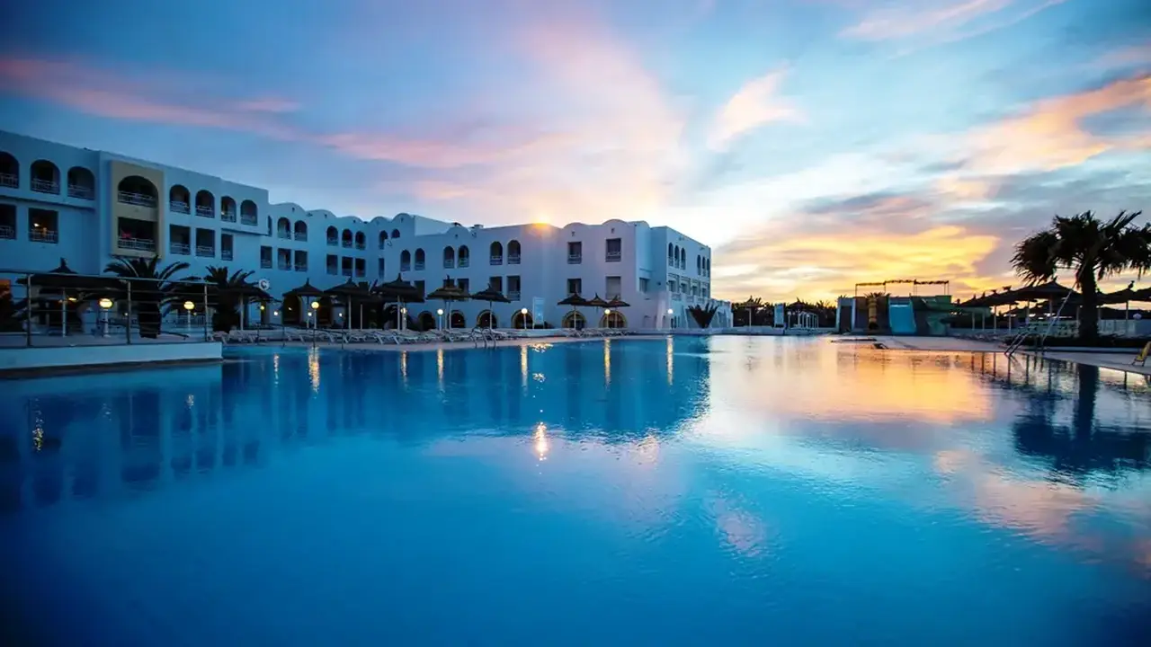 CLUB CALIMERA YATI BEACH