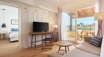Club Del Sol Aparthotel Resort & Spa