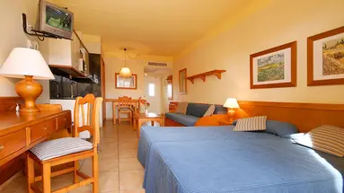 Club Del Sol Aparthotel Resort & Spa
