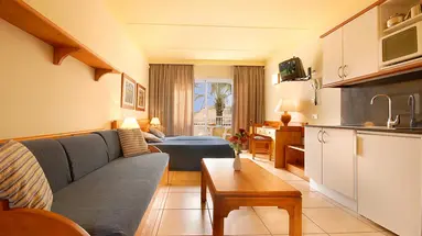 Club Del Sol Aparthotel Resort & Spa