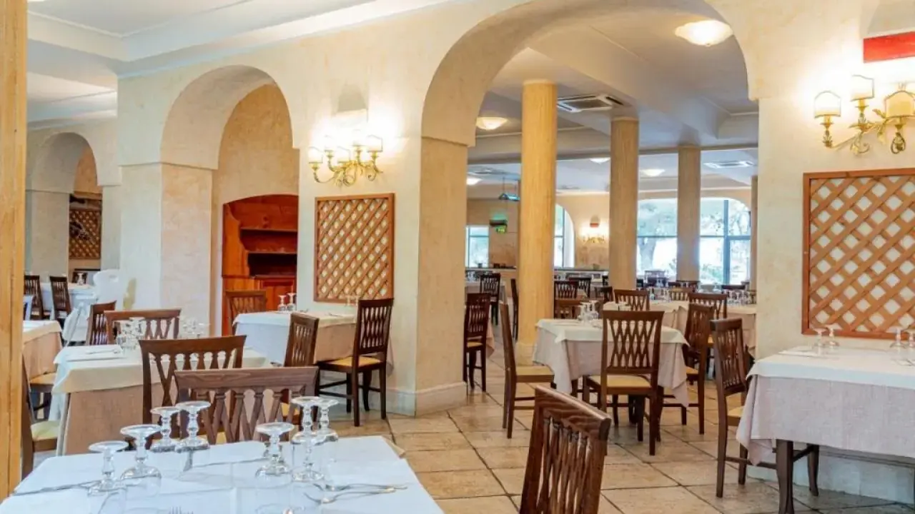 Club Esse Palmasera Resort