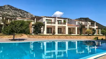 Club Esse Palmasera Resort