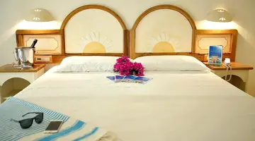 Club Esse Posada Beach