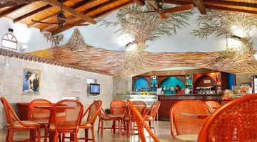 Club Esse Posada Beach