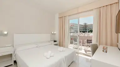 Club Hotel Aguamarina