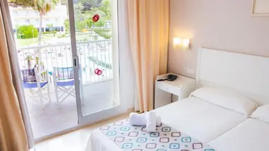Club Hotel Aguamarina