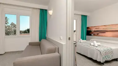 Club Hotel Aguamarina