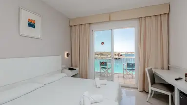 Club Hotel Aguamarina