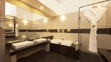 CLUB HOTEL DOLPHIN