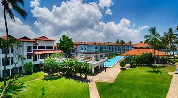 CLUB HOTEL DOLPHIN