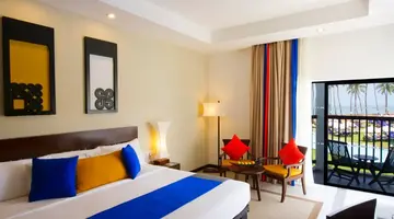 CLUB HOTEL DOLPHIN