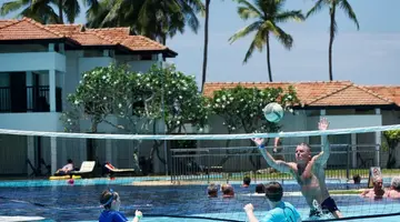 CLUB HOTEL DOLPHIN