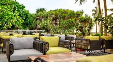 Club Hotel Dolphin