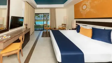 Club Hotel Dolphin