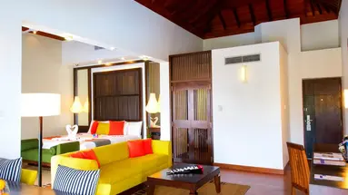 CLUB HOTEL DOLPHIN