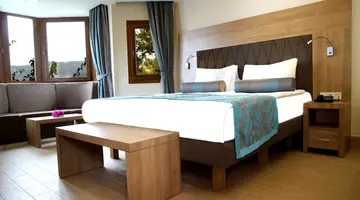CLUB & HOTEL LETOONIA