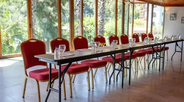 CLUB & HOTEL LETOONIA