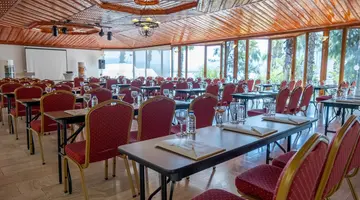 CLUB & HOTEL LETOONIA