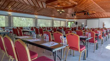 CLUB & HOTEL LETOONIA