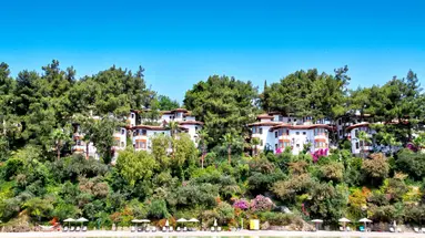 Club & Hotel Letoonia