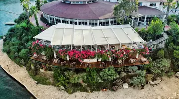 CLUB & HOTEL LETOONIA