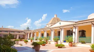 Club Hotel Marina Beach