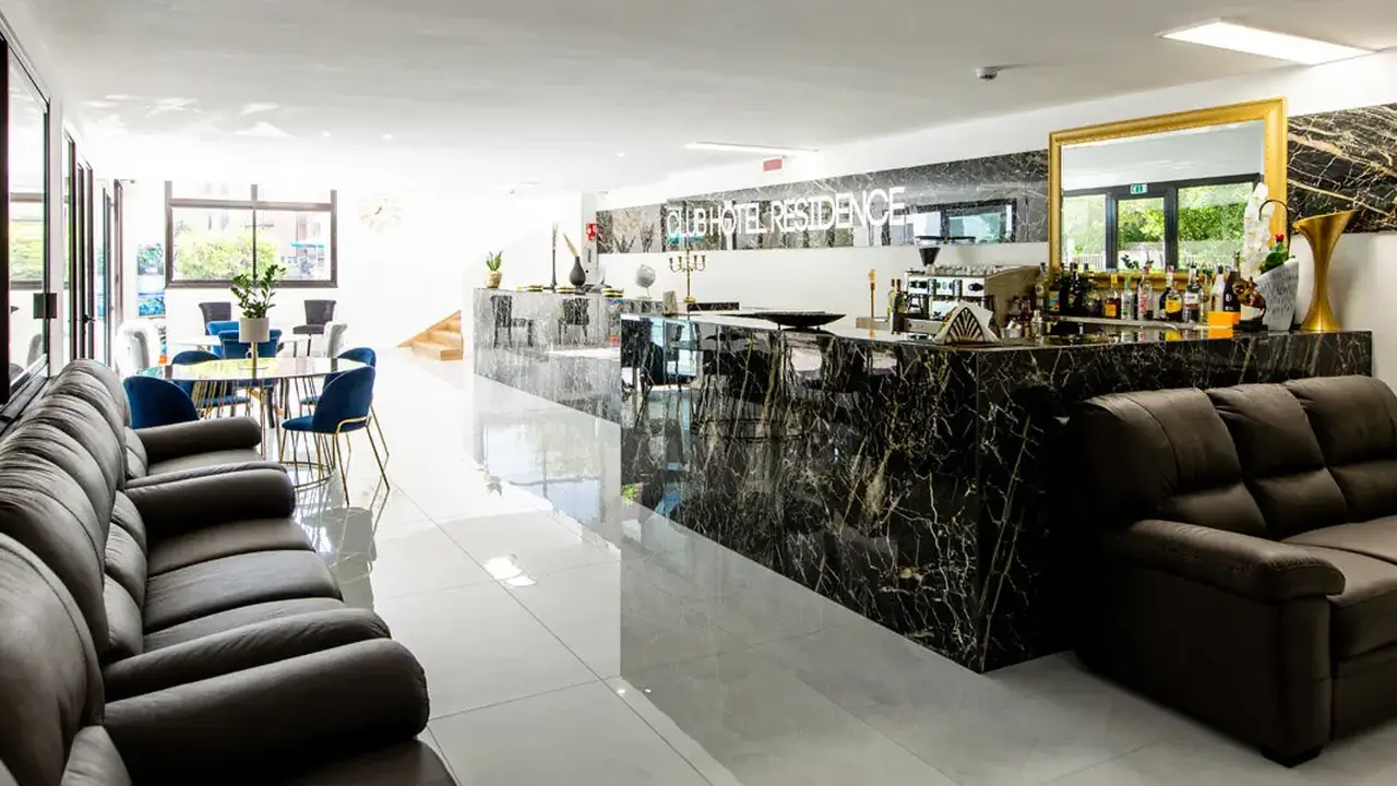 Club Hotel Residence
