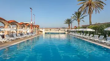 Club Hotel Sera