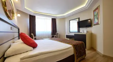 CLUB HOTEL SERA